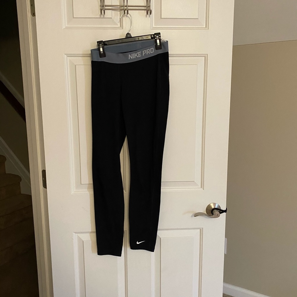 Nike pro leggings